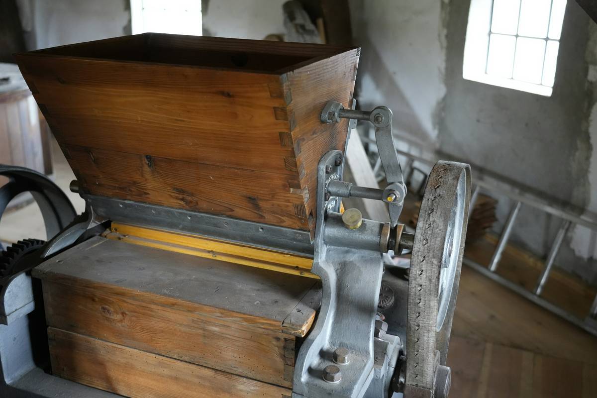 Vintage Cheese Grater Tool: 7 Proven Ways to Avoid Painful Kitchen Mistakes
